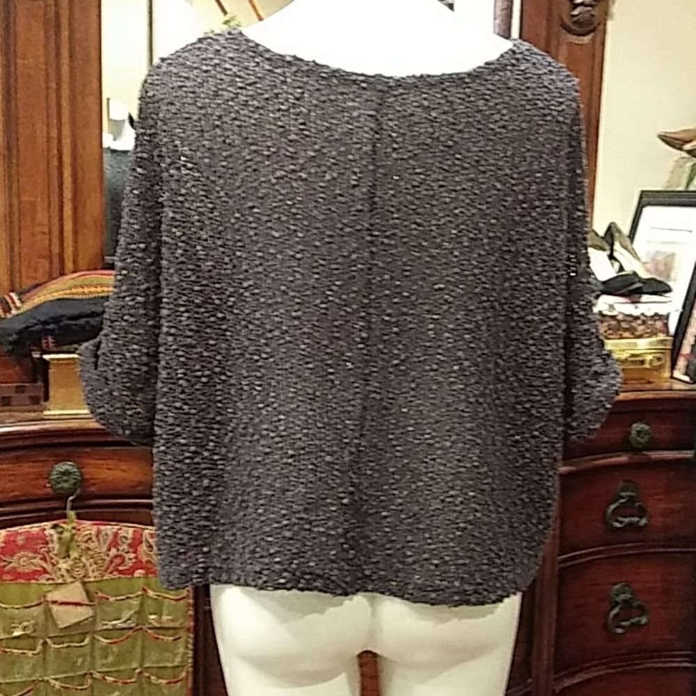 Top    - Picture 4 of 8